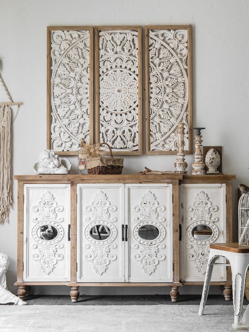 Elegant Carved Wooden Wall Panel – Artistic Accent for Modern & Traditional Spaces