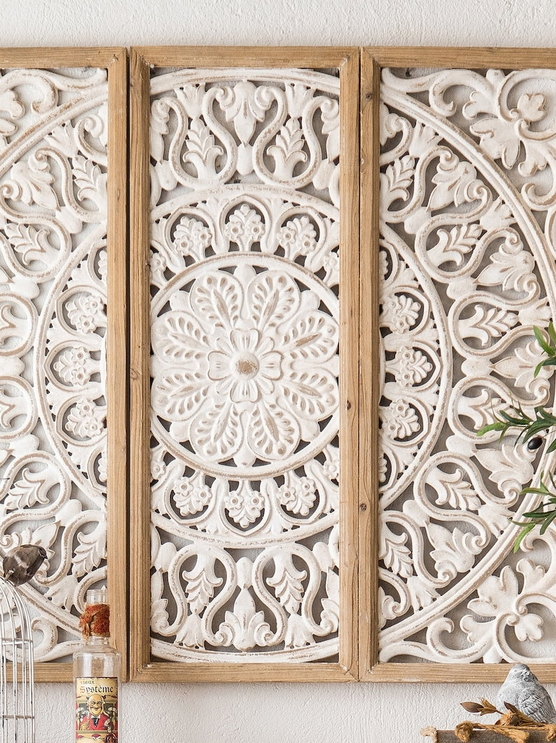 Elegant Carved Wooden Wall Panel – Artistic Accent for Modern & Traditional Spaces